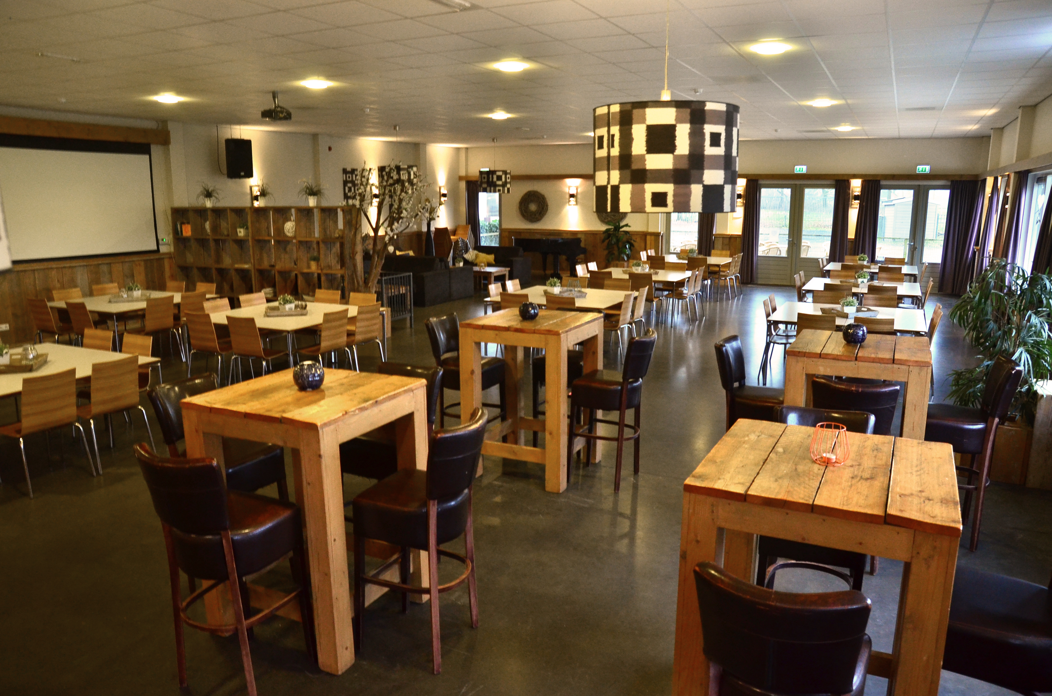 Groepsaccommodatie ’t Zomerhuis, voor groepen, familie’s teambuilding etc. max 90 pers.