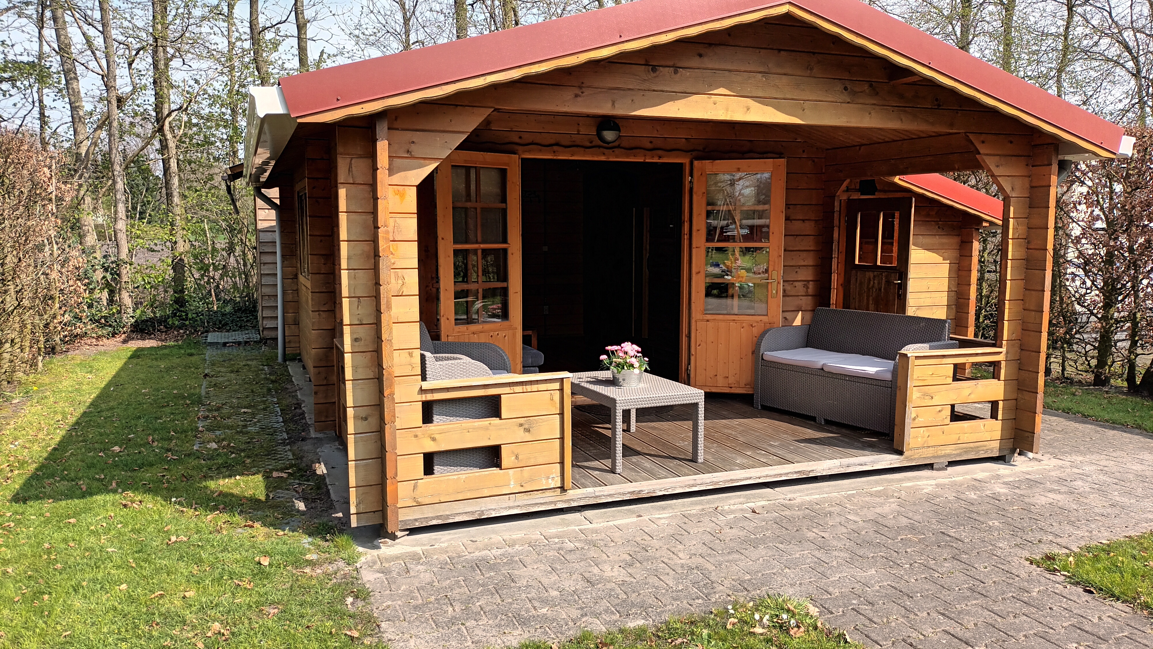 Blokhut 2 personen | Chirstelijke camping De Beukenhof Tiendeveen