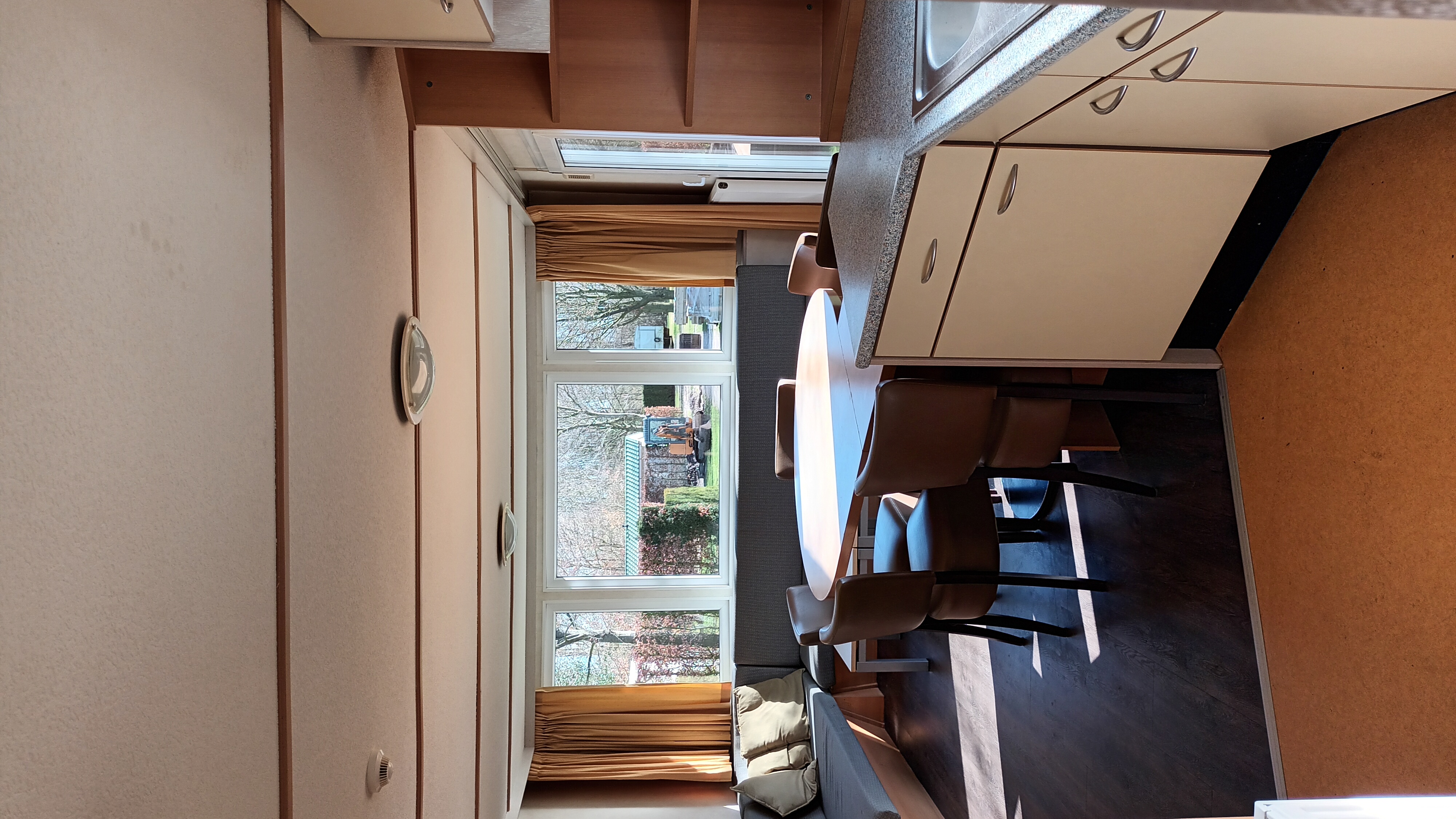 Chalet 6 personen | Christelijke camping De Beukenhof Tiendeveen