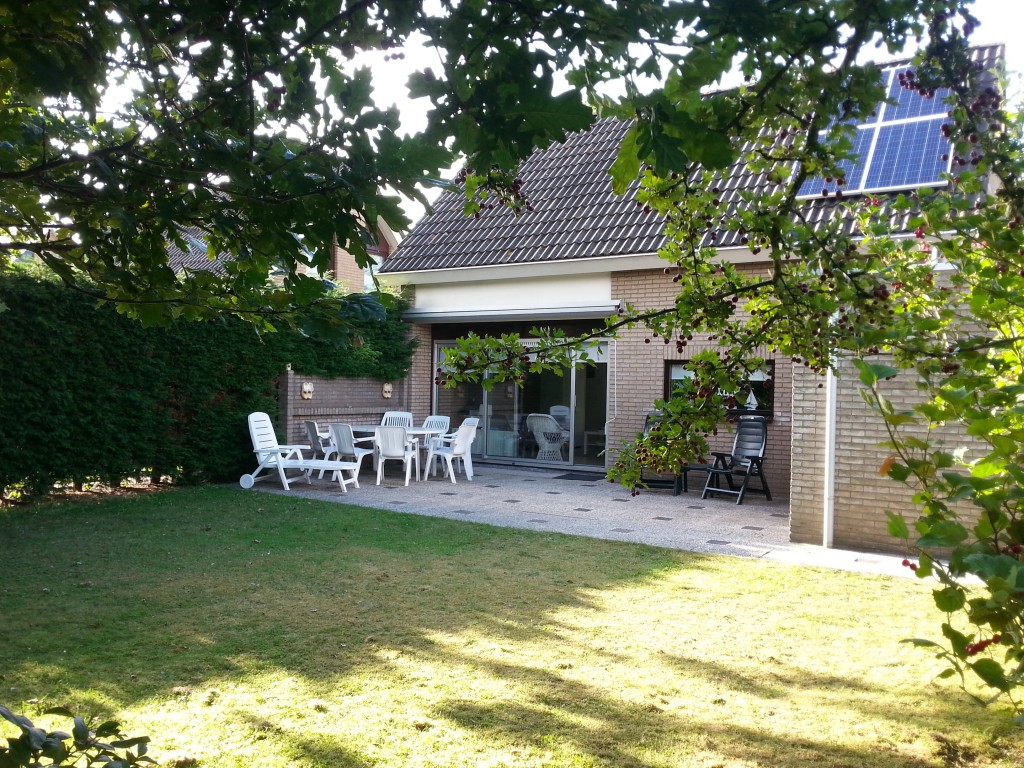 Ruim vrij vakantiehuis bij strand in Ouddorp