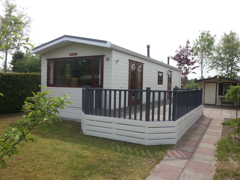Luxe chalet 6 personen op camping De Oldemeyer in Rheeze (Hardenberg)