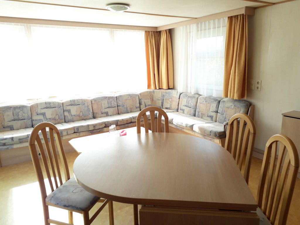 Chalet (Mathilda) dichtbij zee Westkapelle Zeeland